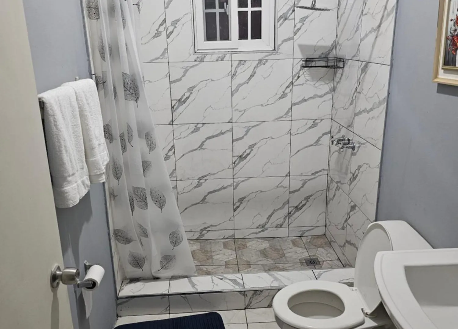 Modern Apt At West Village Montego Bay